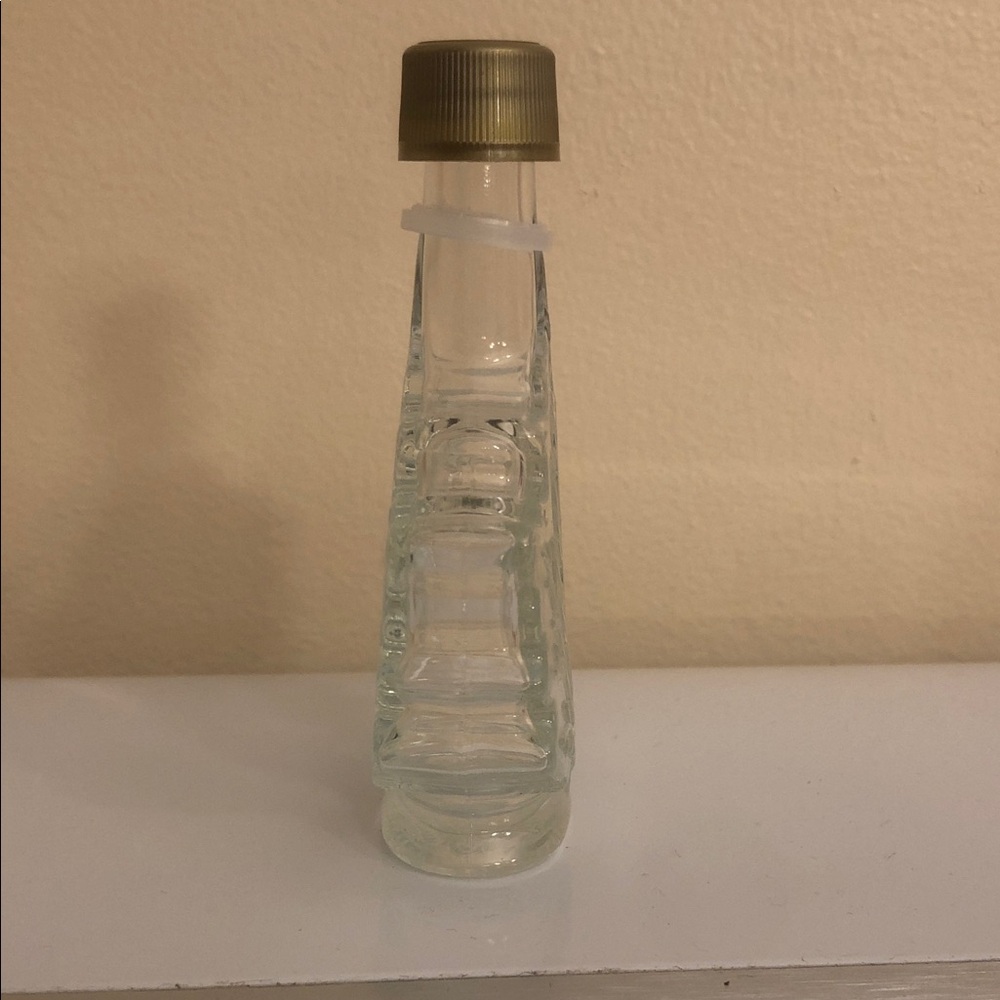 Glass Maple Leaf Bottle with Gold Cap - Picture 4 of 4